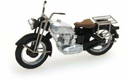 Artitec 387.05 SR Motor Triumph srebrny 1:87