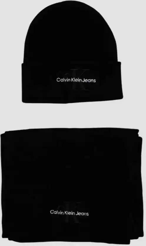 Calvin Klein Jeans Zestaw Szalik i Czapka Gifting Logo Beanie/Scarf K60K611418 Czarny