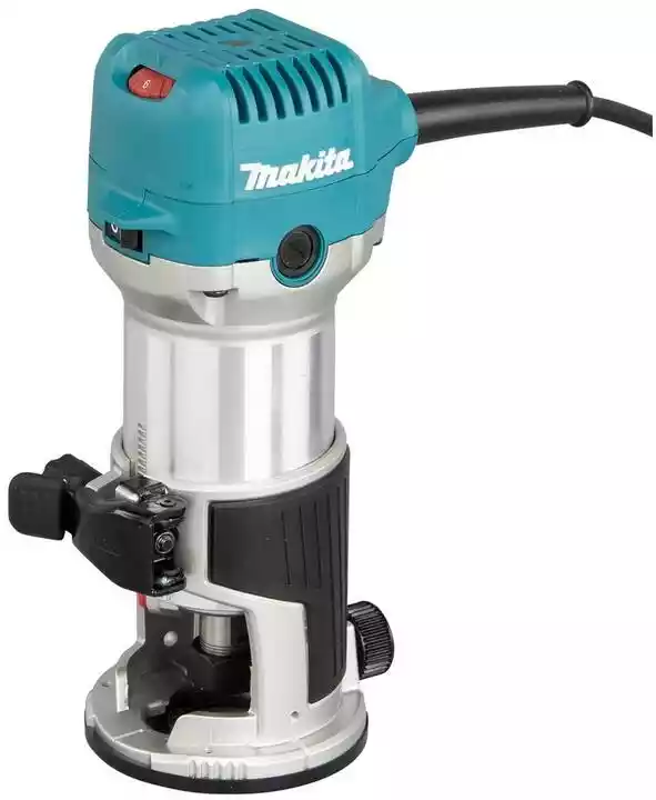 Makita Frezarka 710W RT0702CX2J