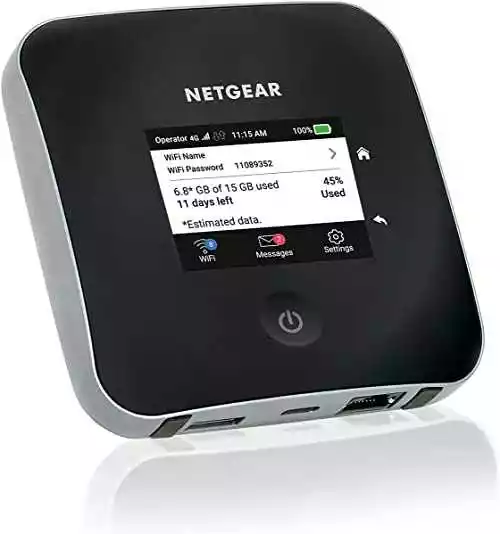 Netgear Nighthawk M2 MR2100 Czarny router bezprzewodowy z 4G